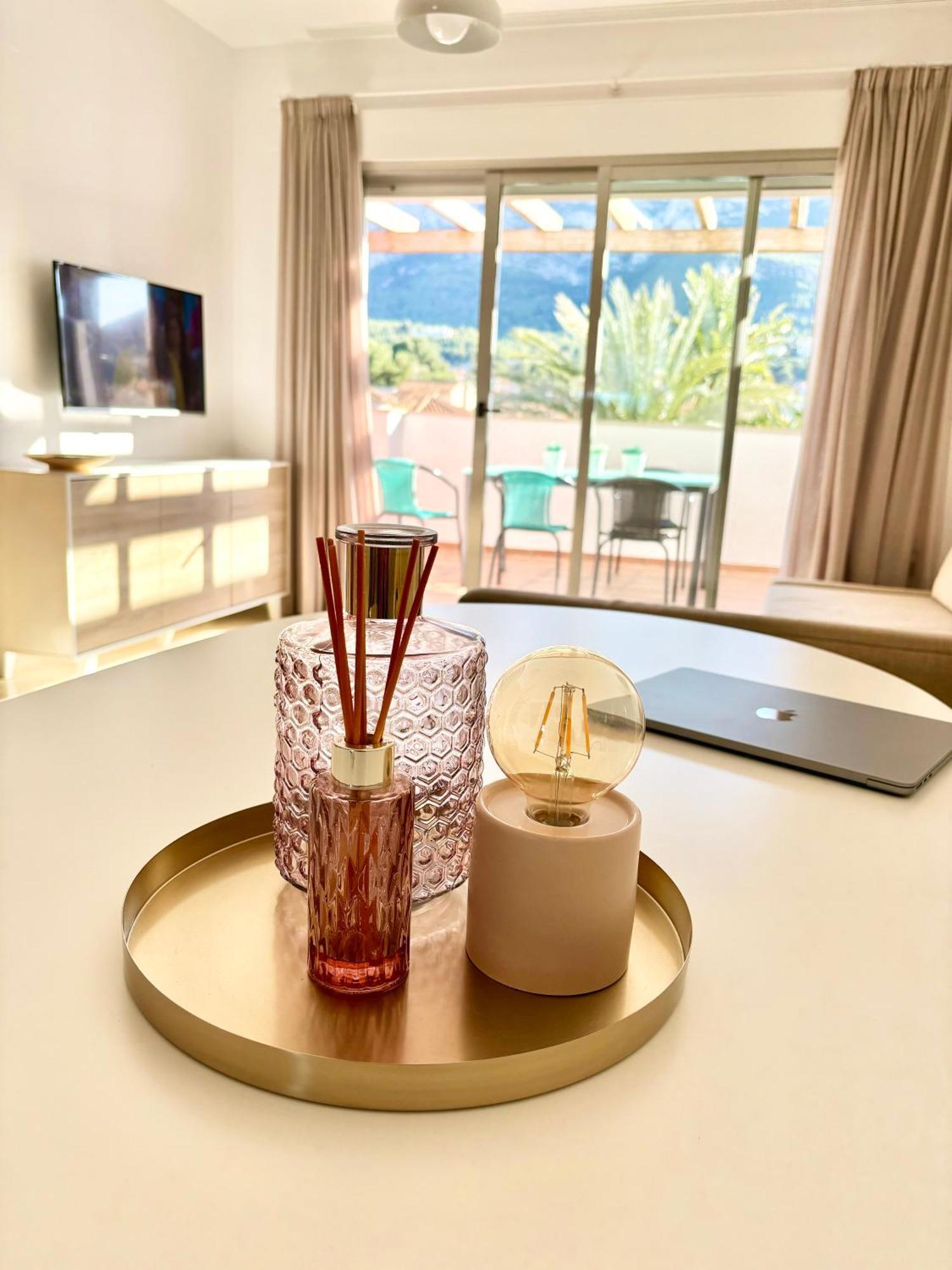Hoteltype Penthouse 2 Beds, Parking, Wifi & Pool Stunning Views Denia Exterior photo